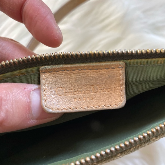 Authentic vintage Dior green trotter mini saddle with coin bag - Picture 9 of 15